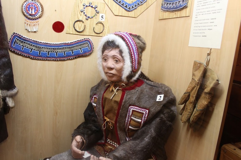 Эвенский костюм в музее